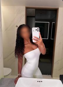 613667497: Chica busca chico en Guipúzcoa