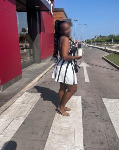 611366748: Chica busca chico en Castellón