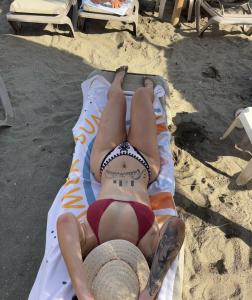 624492744: Chica busca chico en La Coruña