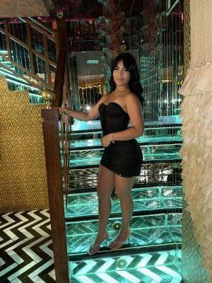 742048955: Chica busca chico en Murcia