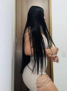 687453758: Chica busca chico en Almería