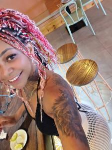 666299210: Chica busca chico en Ibiza