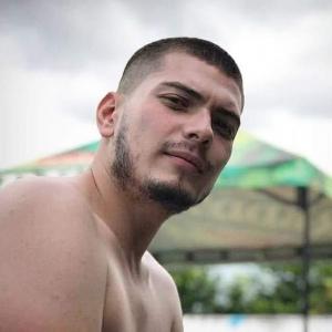 624048920: Chico busca chica en Zaragoza