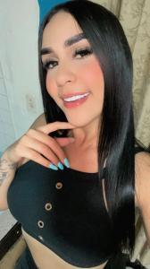 605523799: Chica busca chico en Málaga