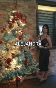 614741390: Chica busca chico en Cádiz