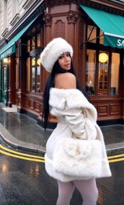 669129888: Chica busca chico en Mallorca