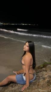 677276669: Chica busca chico en Madrid