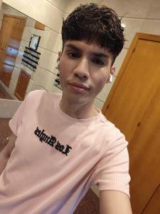 644087698: Chico busca chica en Asturias