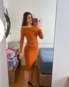 613733524: Chica busca chico en Alicante