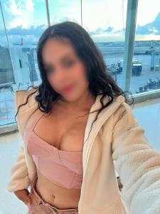 611334449: Chica busca chico en Valencia
