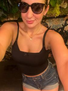 675121093: Chica busca chico en Cantabria