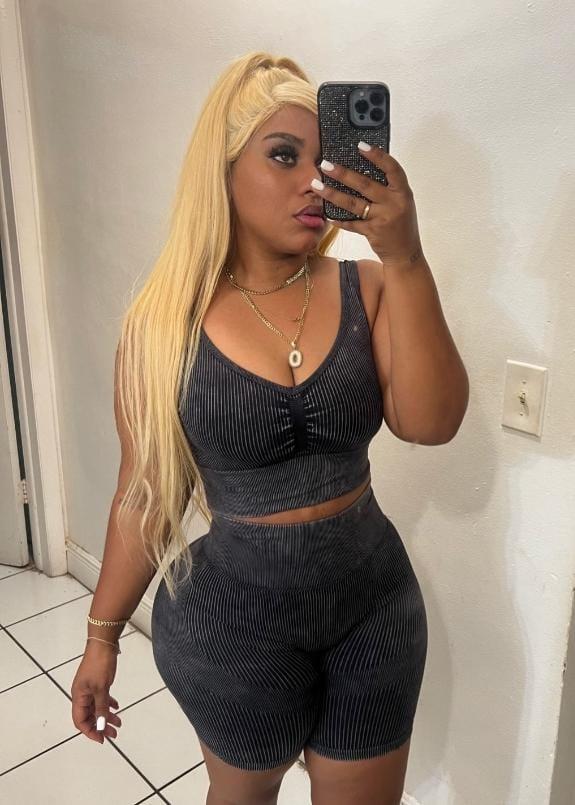 Chica busca chico en Pontevedra: 