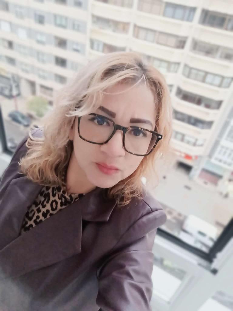 Chica busca chico en Pontevedra: 