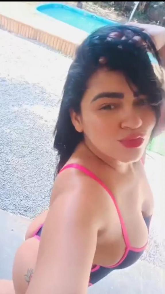 632940932: Chica busca chico en Navarra