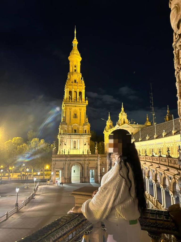 Chica busca chico en Cádiz: 