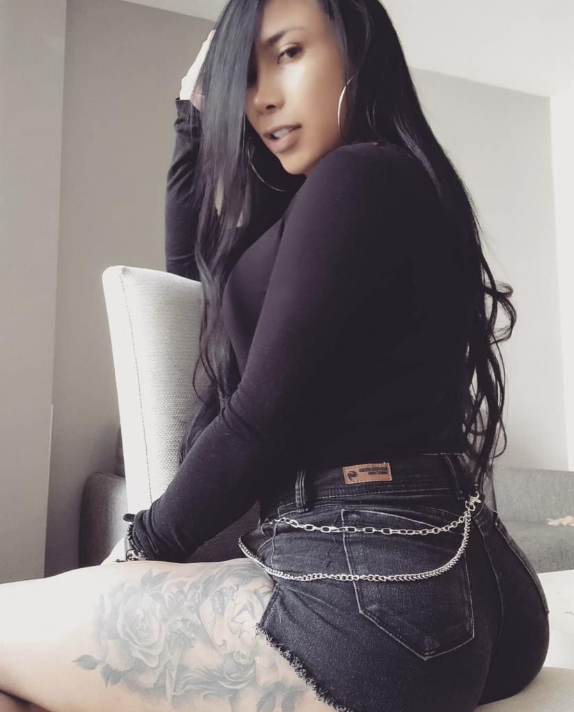 627690164: Transexual en Barcelona