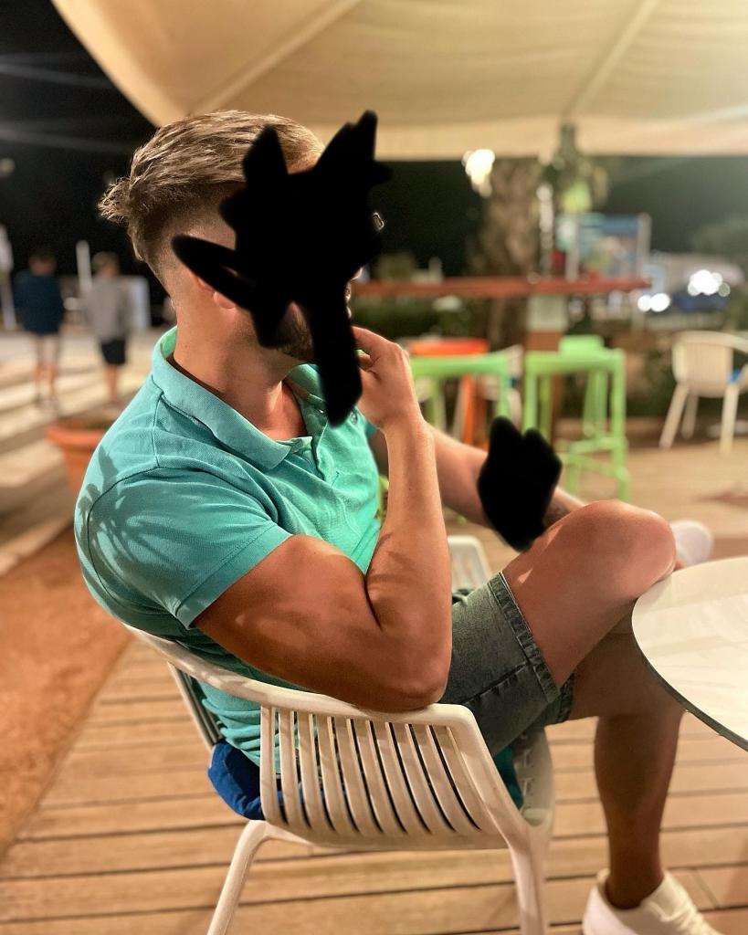 625271038: Chico busca chica en Cádiz