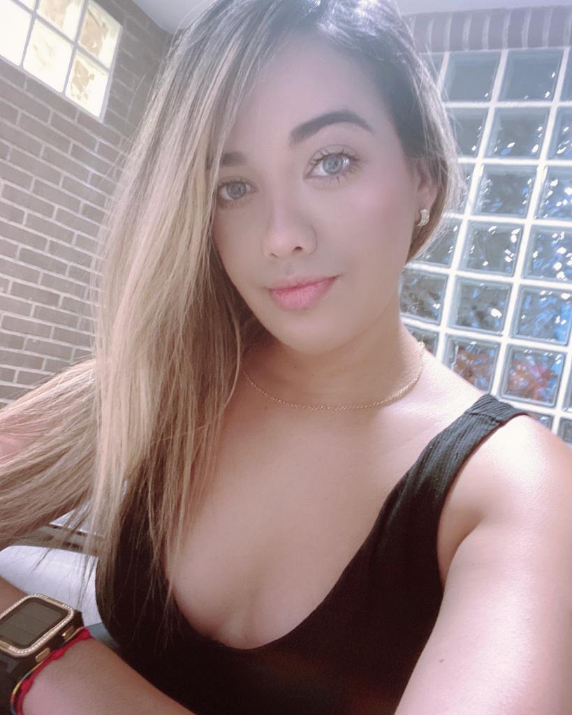 641125855: Chica busca chico en La Coruña