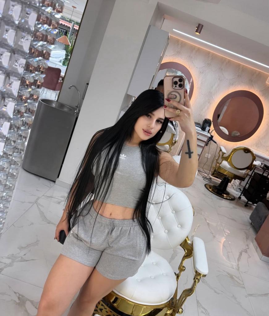 631721069: Chica busca chico en Jaén