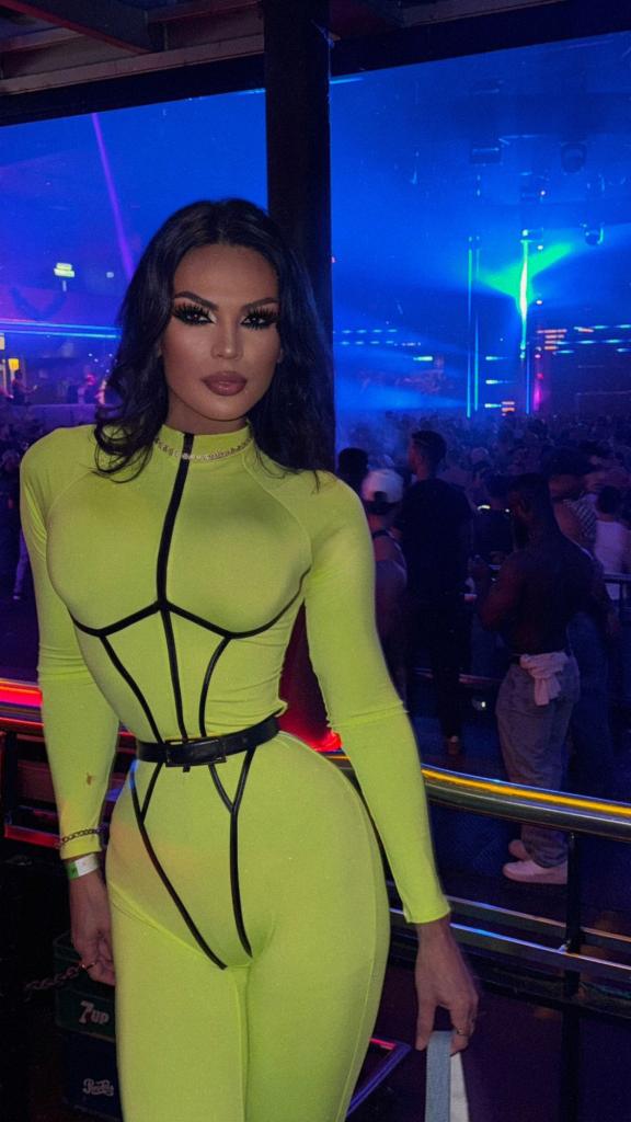 613307365: Transexual en Málaga