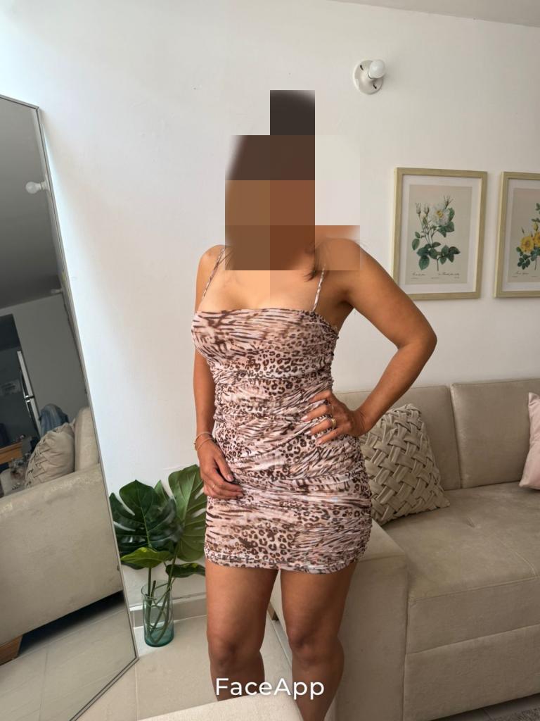 613928017: Chica busca chico en Alicante