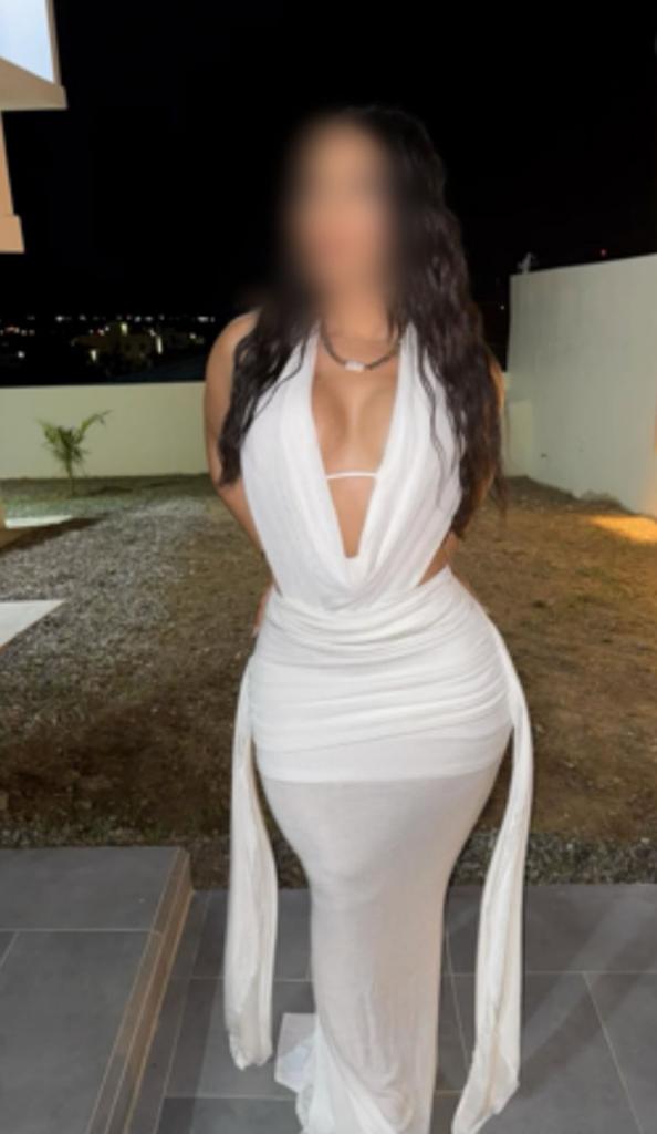 614894438: Chica busca chico en Cádiz