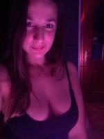 675121093: Chica busca chico en Cantabria