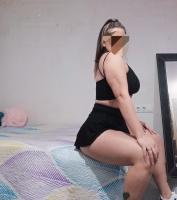 617710868: Chica busca chico en Barcelona