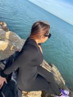 677096395: Chica busca chico en Valencia