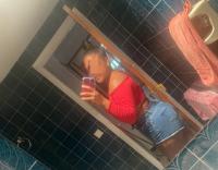 664708514: Chica busca chico en Gerona