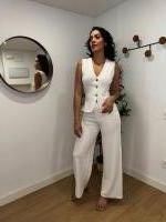 645107089: Chica busca chico en Barcelona