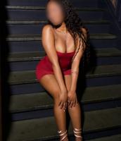 613667497: Chica busca chico en Guipúzcoa