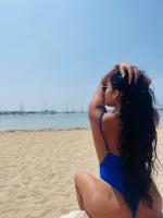 641909521: Chica busca chico en Ibiza