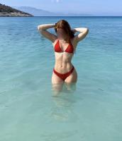 613335901: Chica busca chico en Sevilla