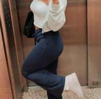 607898537: Chica busca chico en Madrid