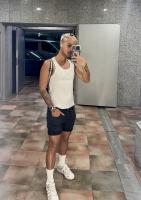 643695984: Chico busca chica en Málaga