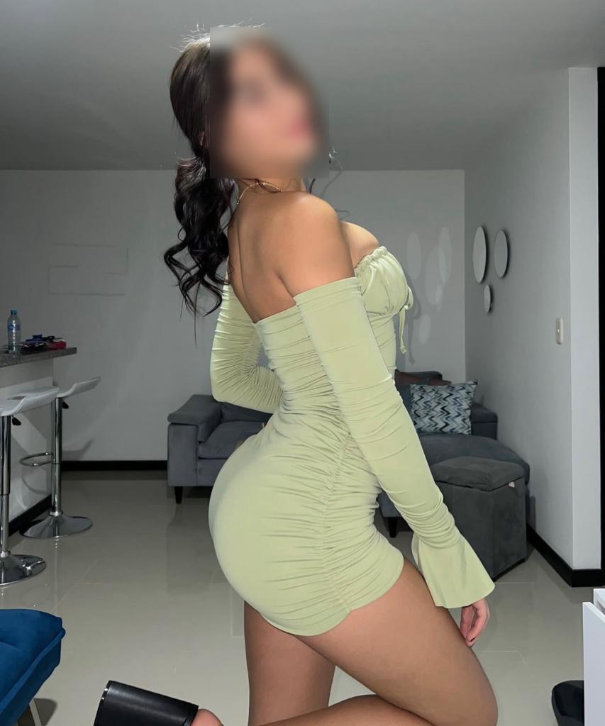 664182433: Chica busca chico en Salamanca