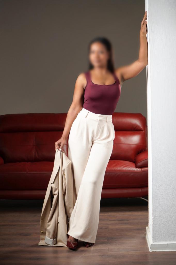 642131461: Chica busca chico en Tenerife