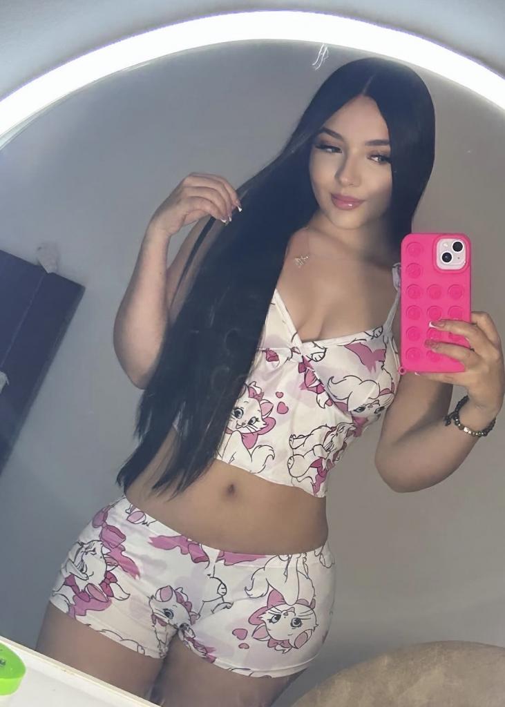 Chica busca chico en Tenerife: 