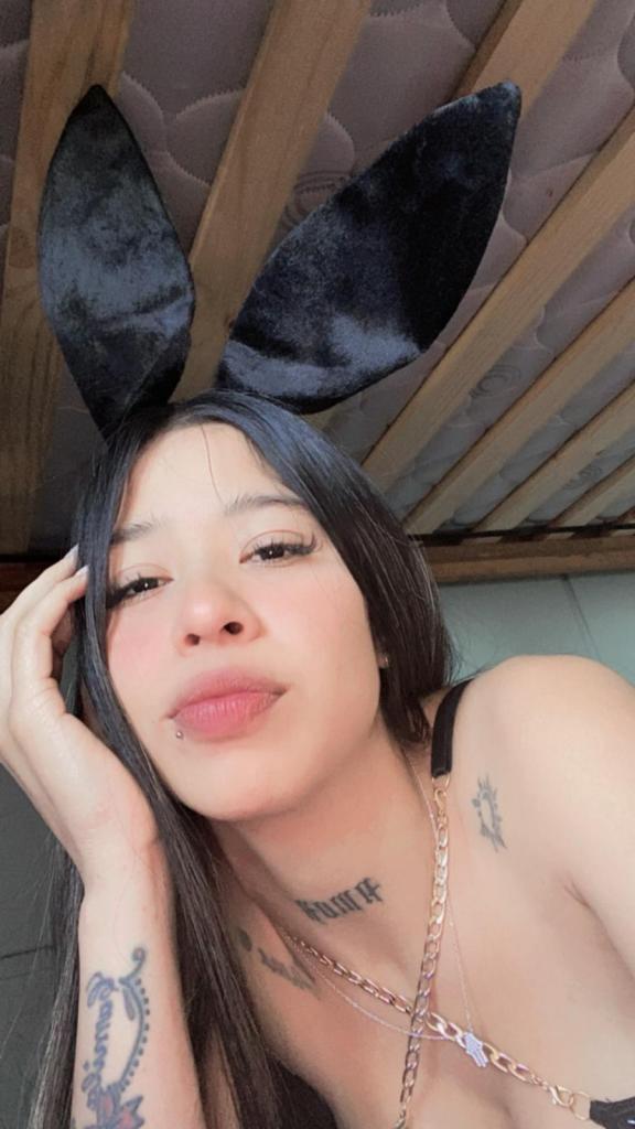 Chica busca chico en Cádiz: 