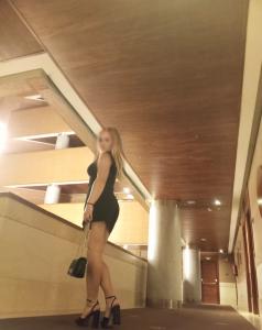 675206747: Chica busca chico en Barcelona