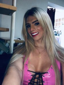 607548892: Travesti en Barcelona