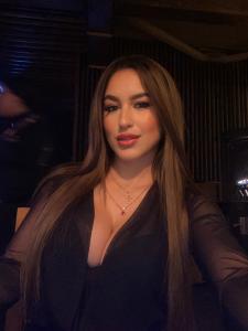 611233052: Chica busca chico en La Coruña