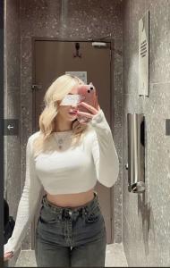 Chica busca chico en Almería: 