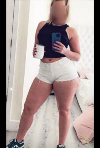 698308864: Chica busca chico en Navarra