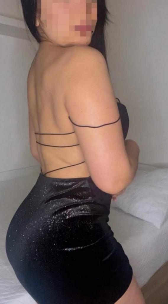 Chica busca chico en La Coruña: 