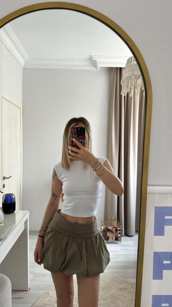 Chica busca chico en Sevilla: 