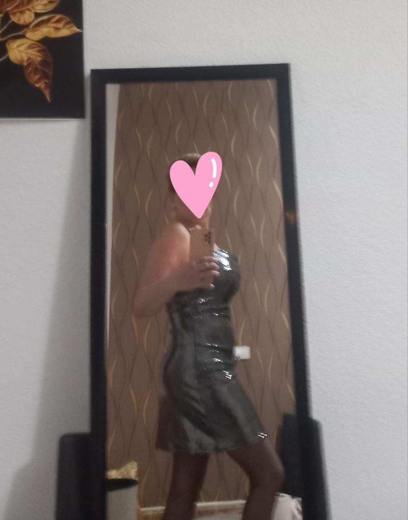 637141415: Chica busca chico en Murcia