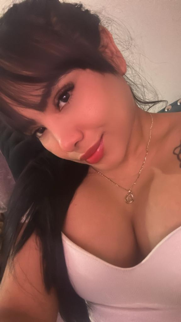 Chica busca chico en Valencia: Chica busca chico