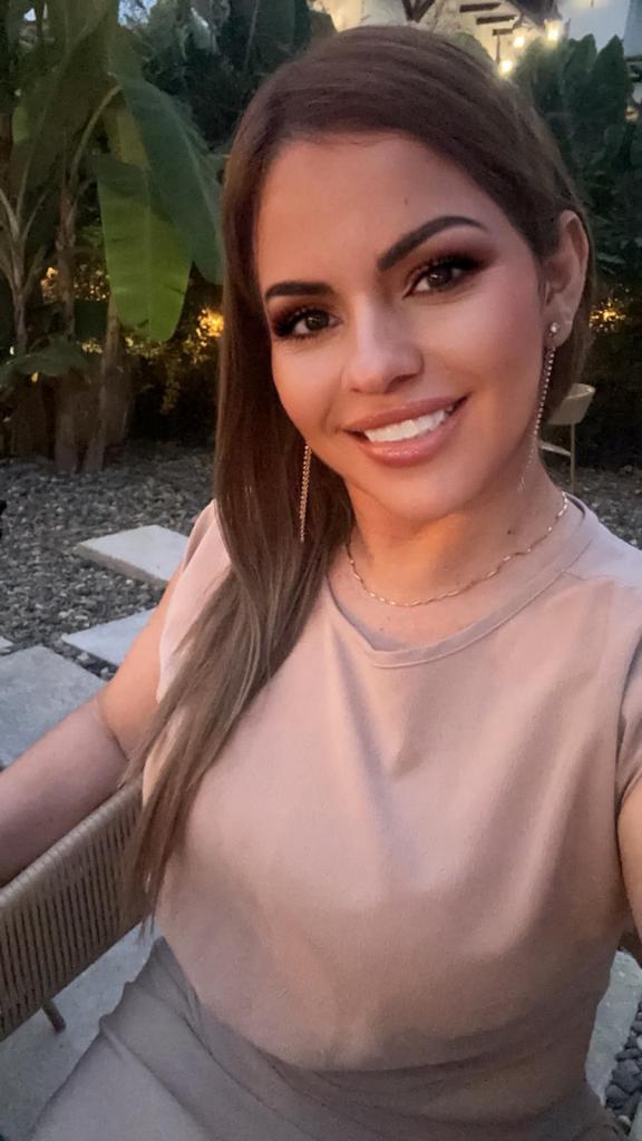 Chica busca chico en Sevilla: 